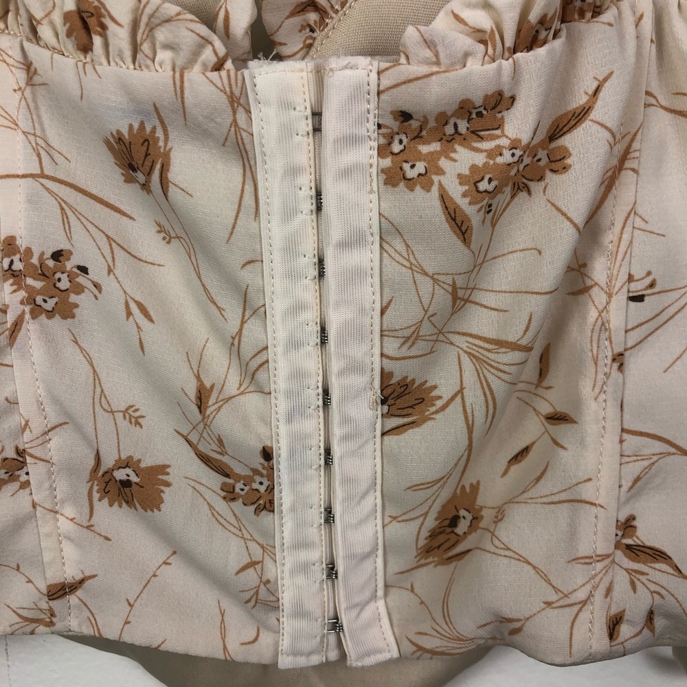 Windsor Cream Floral Corset Top - Picture 6 of 8